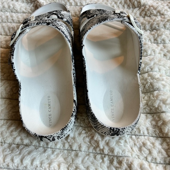 Vince Camuto Black and White Snakeskin Sandal Slides - Picture 4 of 5